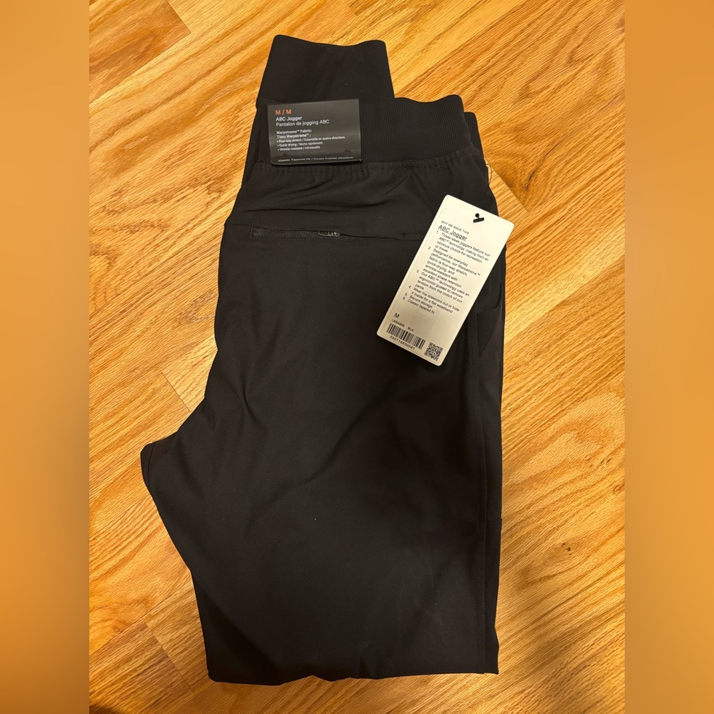 NWT Lululemon Men’s ABC Jogger